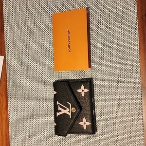 Authentic Louis Vuitton Victorine Wallett
